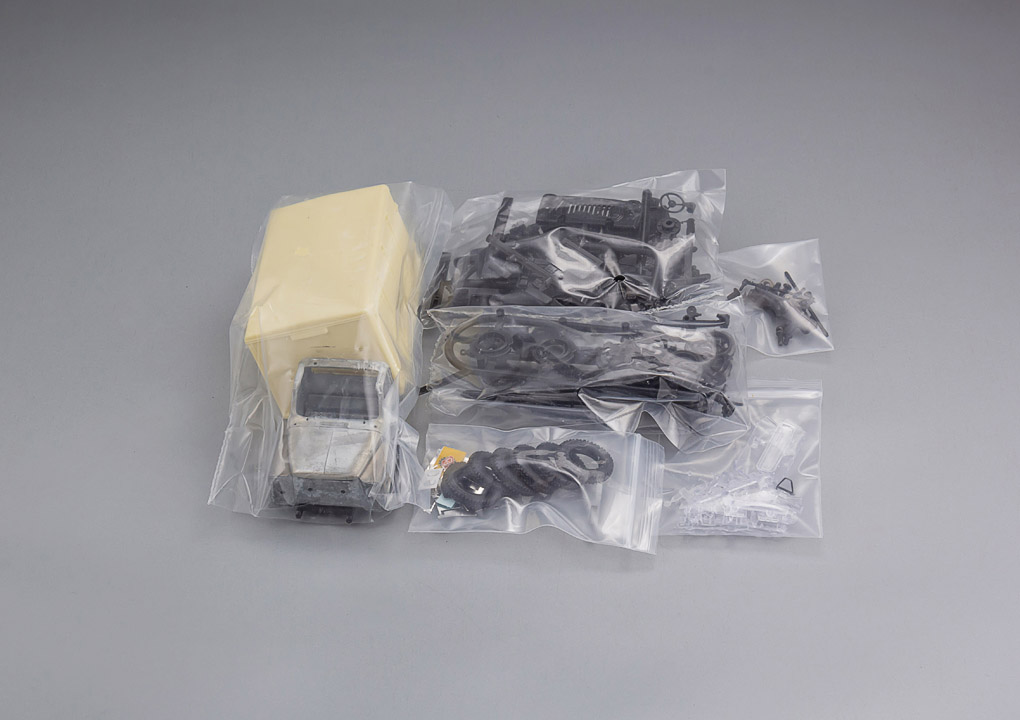 DIP MODELS 1:43 Набор деталей для сборки модели ГЗСА-3704 505206