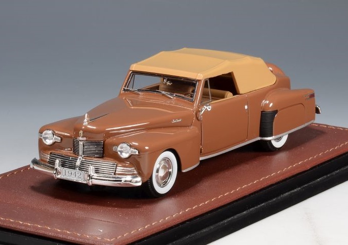 GLM + STAMP MODELS 1:43 Lincoln Continental Кабриолет (закрытый) - 1942 (Chetwyn Beige) GLM100802