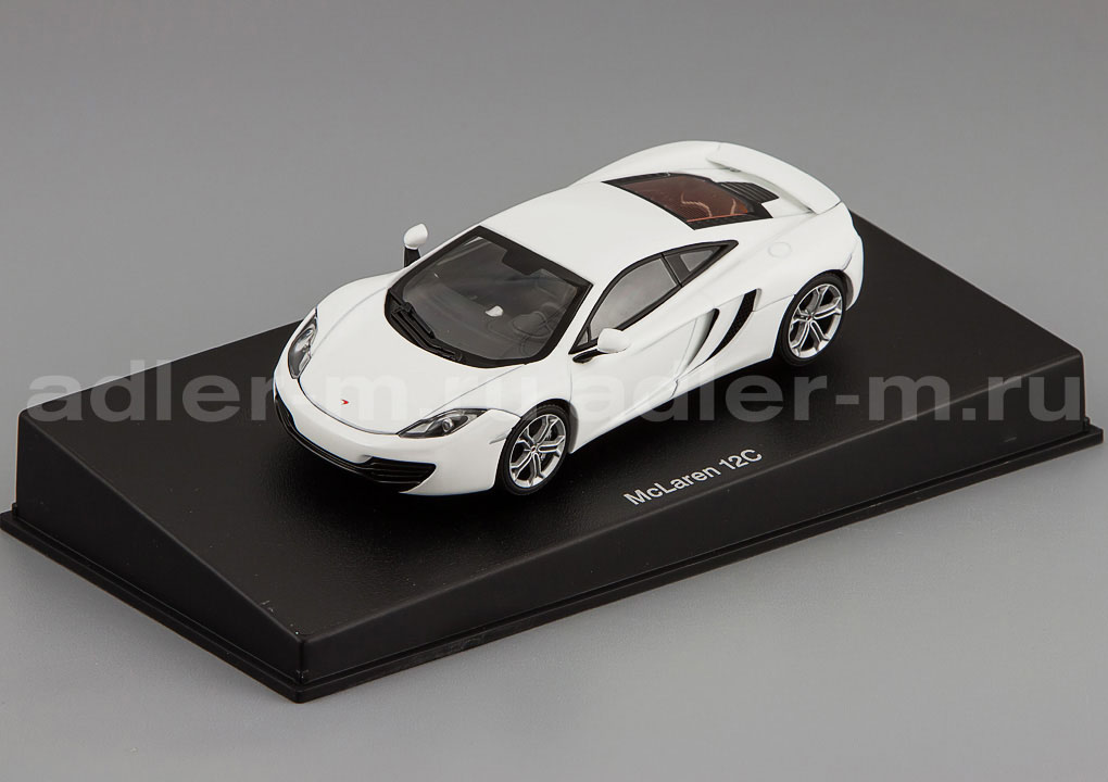 AUTOART 1:43 McLaren MP4-12C 2011 (white) 56009