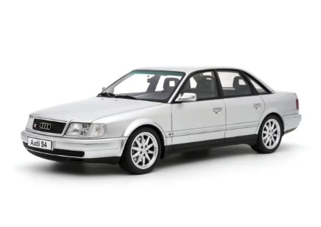 OTTO MOBILE 1:18 Audi S4 (C4) 4.2 V8 C6 - 1993 (crystal silver) OT464