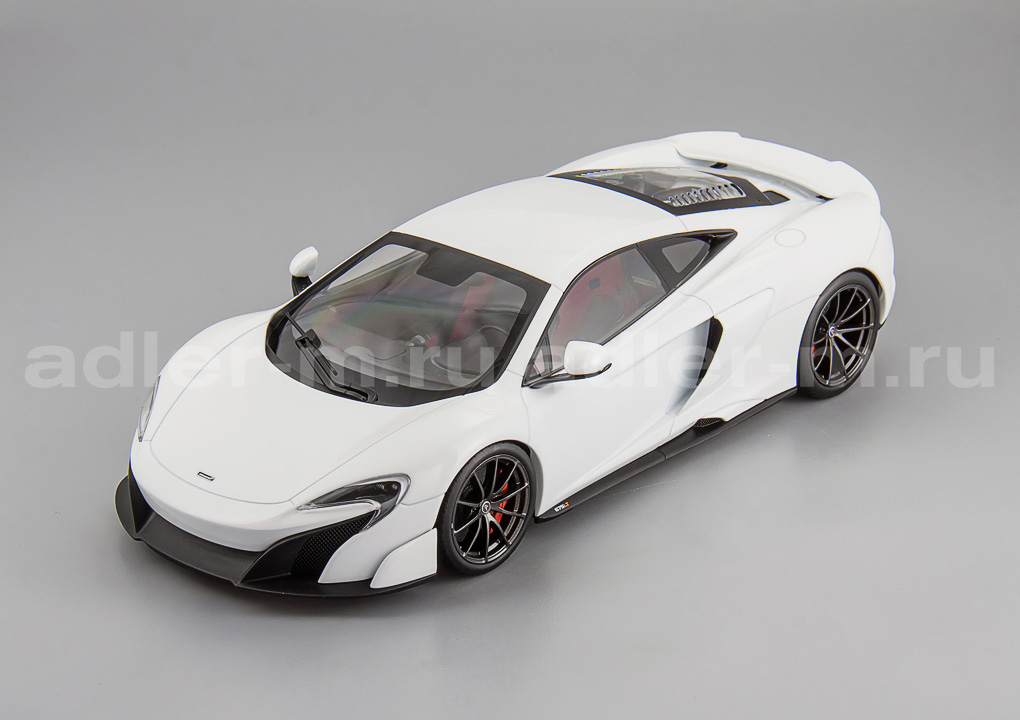 KYOSHO 1:18 McLaren 675LT (white) C09541W