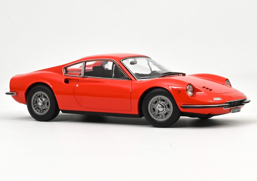 NOREV 1:18 Ferrari Dino 246 GT 1968 (машина Дэнни Уайлда из т/с "Сыщики-любители экстра-класса" 1971) (Ros 187801
