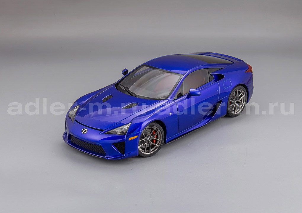 AUTOART 1:18 Lexus LFA (pearl blue) 78858