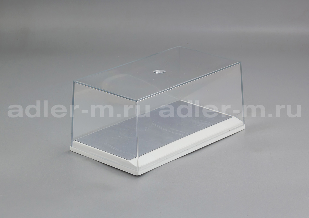 SB BOX  Бокс для модели в масштабе 1:43 (155*90*70 мм), белый подиум с зеркальной поверхностью SB005