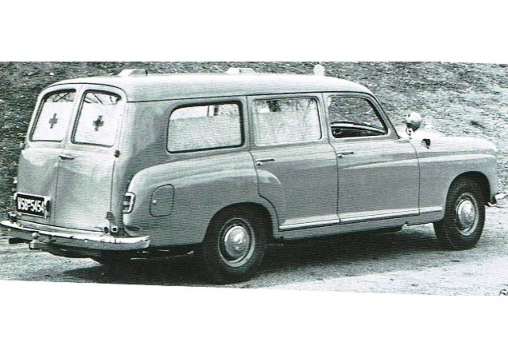 ESVAL MODELS 1:43 Mercedes-Benz 180D Ambulance by Binz with double swing doors 1954-1962 (beige) EMGEMB433B