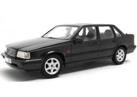 CULT SCALE MODELS 1:18 Volvo 850 GLT - 1991-1994 (dark grey met) CML171-2