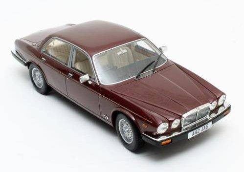 CULT SCALE MODELS 1:18 Jaguar XJ Series III (redmet.) CML031-1