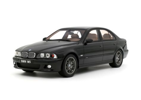 OTTO MOBILE 1:18 BMW E39 M5 - 2000 (black saphire met) OT1338