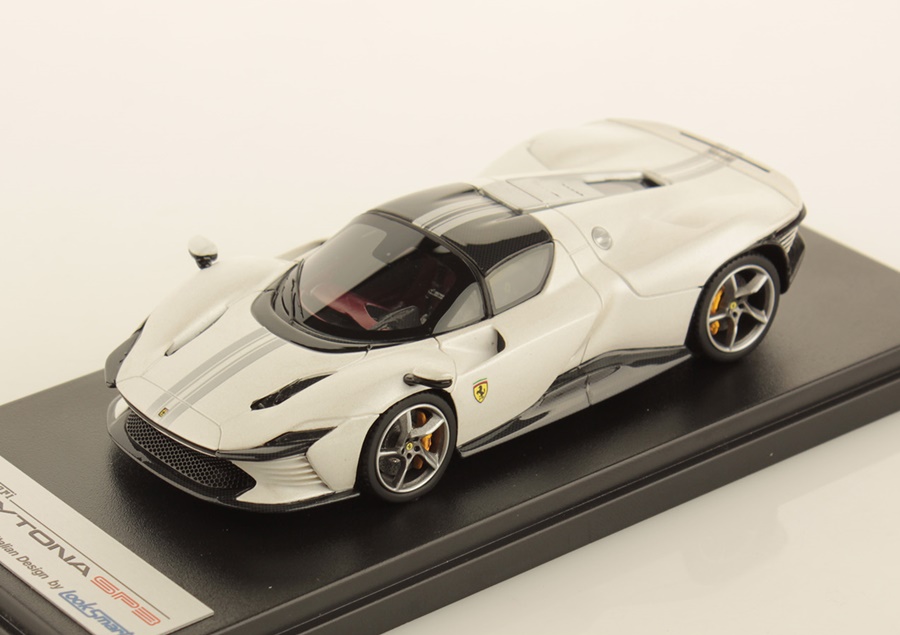 LOOKSMART 1:43 Ferrari Daytona SP3 (pearl white) LS535B