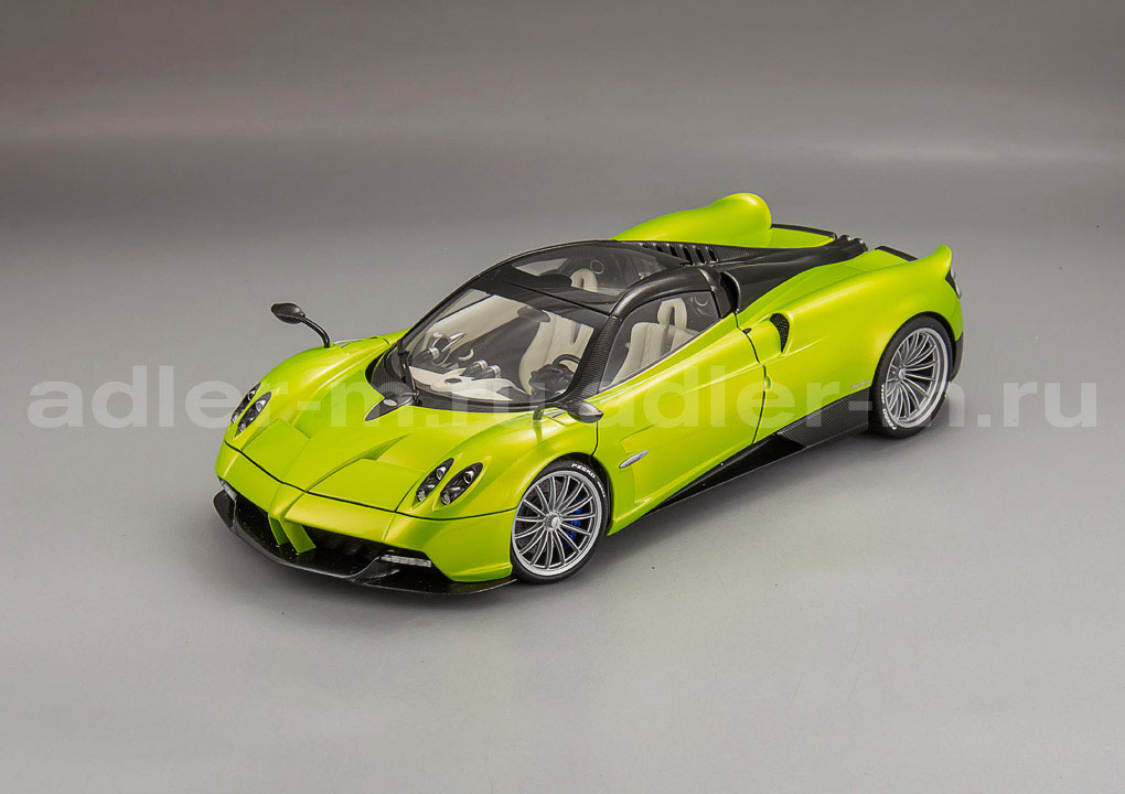 AUTOART 1:18 Pagani Huayra Roadster (green) 78288