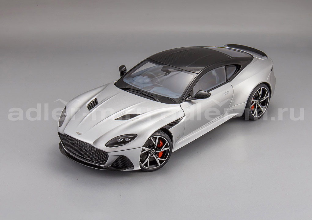 AUTOART 1:18 Aston Martin DBS Superleggera - 2019 (lightning silver) 70298