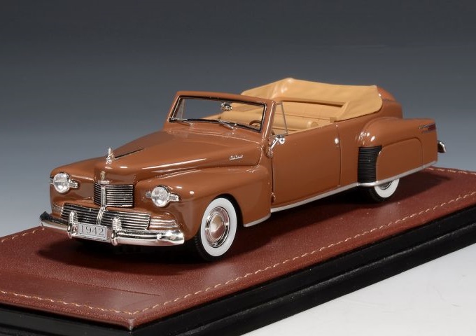 GLM + STAMP MODELS 1:43 Lincoln Continental Кабриолет (открытый) - 1942 (Chetwyn Beige) GLM100801