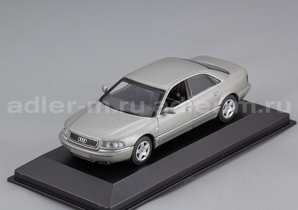 MINICHAMPS (MAXICHAMPS) 1:43 Audi A8 - 1999 (silver) 940018800