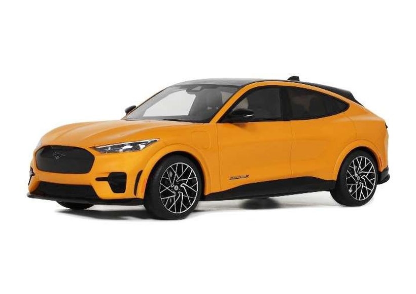 OTTO MOBILE 1:18 Ford Mustang Mach-E GT Performance - 2021 (orange) OT983
