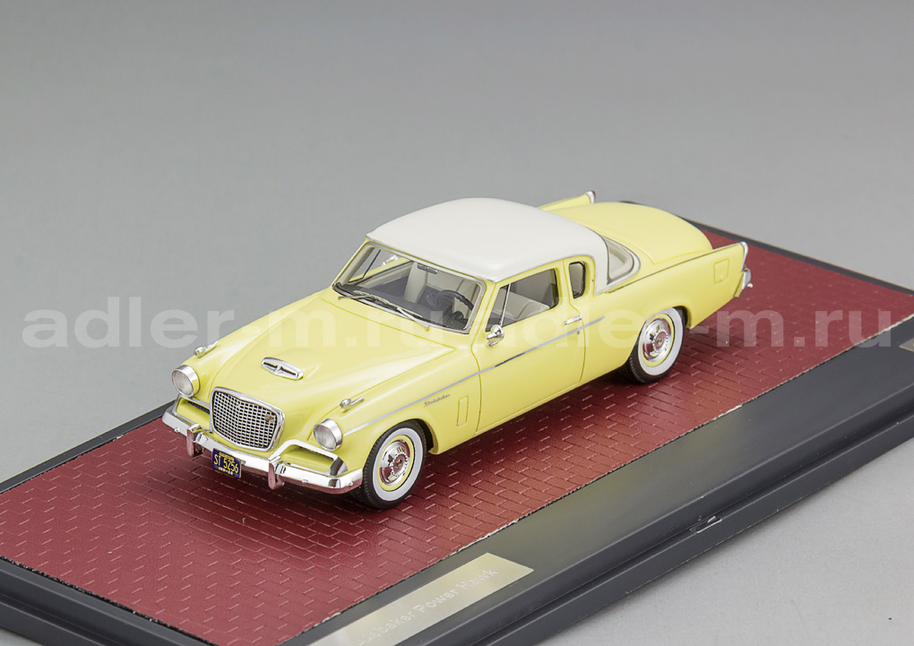 MATRIX 1:43 Studebaker Power Hawk - 1956 (yellowstone) MX21805-012