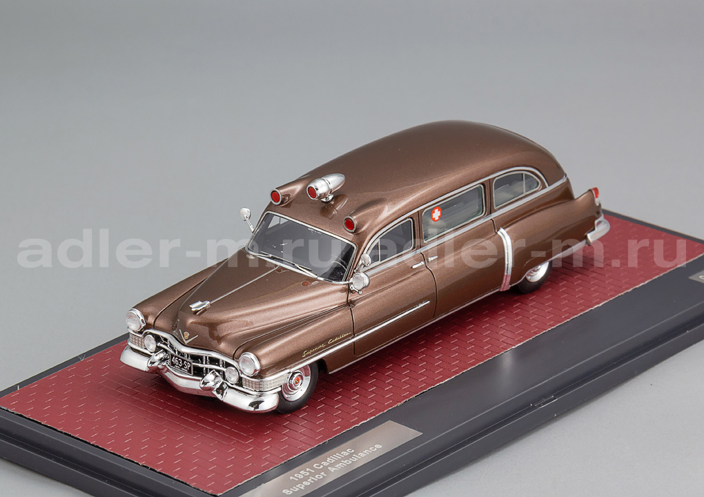 MATRIX 1:43 Cadillac Superior Ambulance - 1951 (brown) MX20301-463