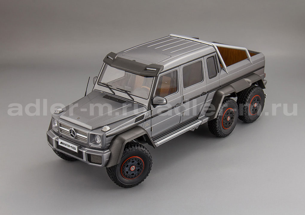 AUTOART 1:18 Mercedes-AMG G 63 6x6 - 2013 (platinum) 76308