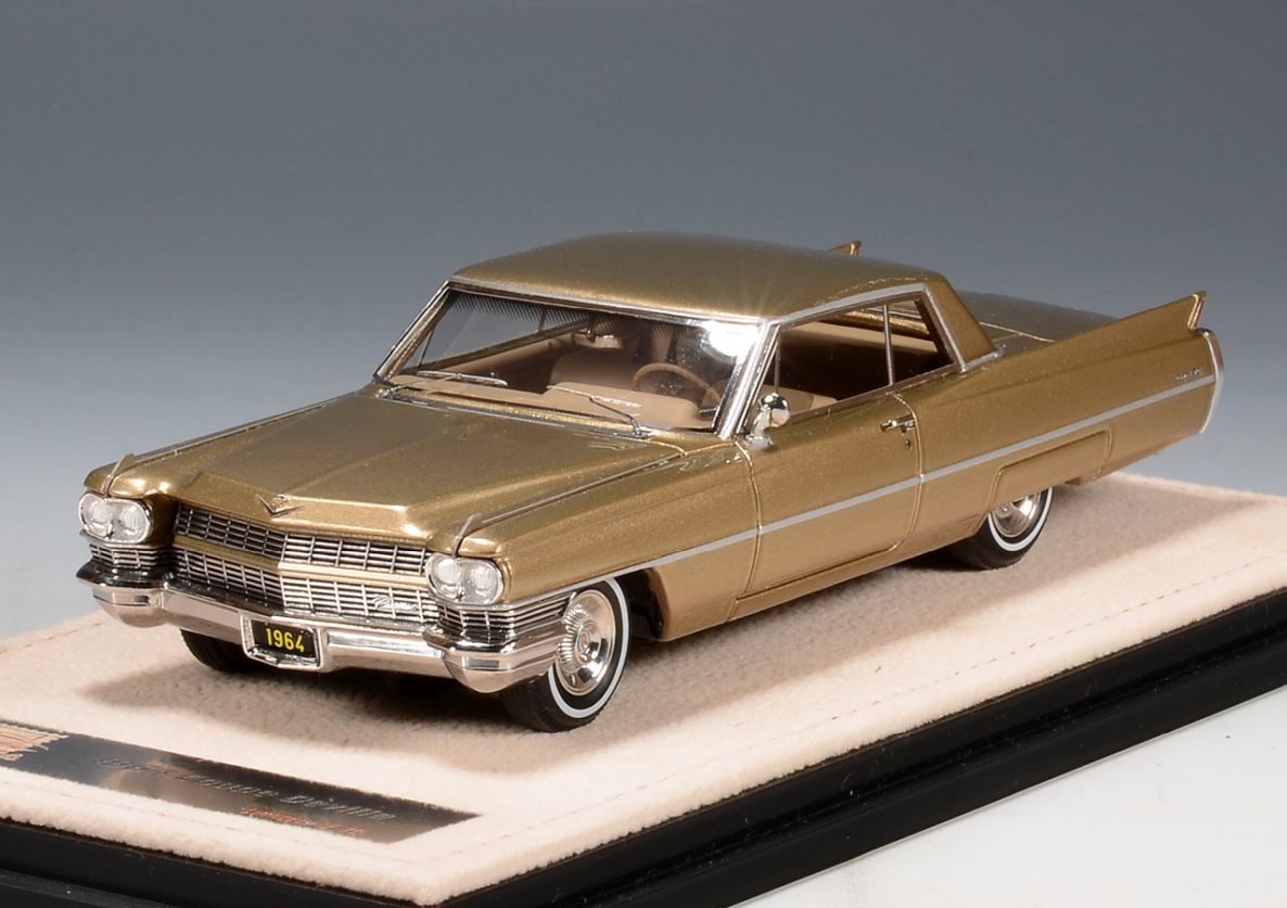 GLM + STAMP MODELS 1:43 Cadillac DeVille Купе - 1964 (firemist saddle) STM64605