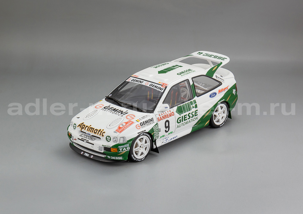 OTTO MOBILE 1:18 Ford Escort RS Cosworth Gr.A OT1038