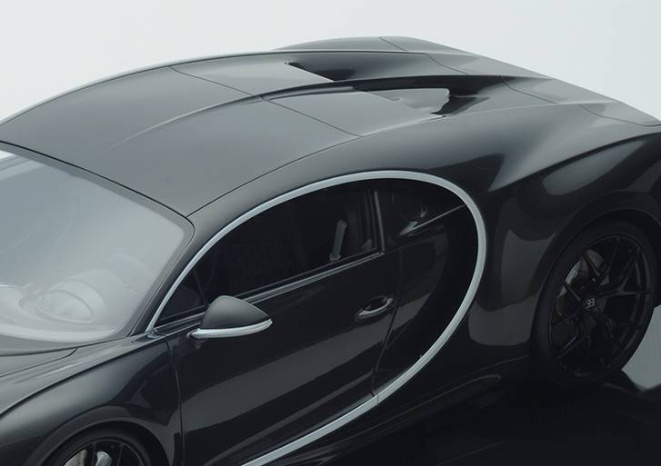 LOOKSMART 1:43 Bugatti Chiron Sport (grey carbon with gris rafale frame) LS490D