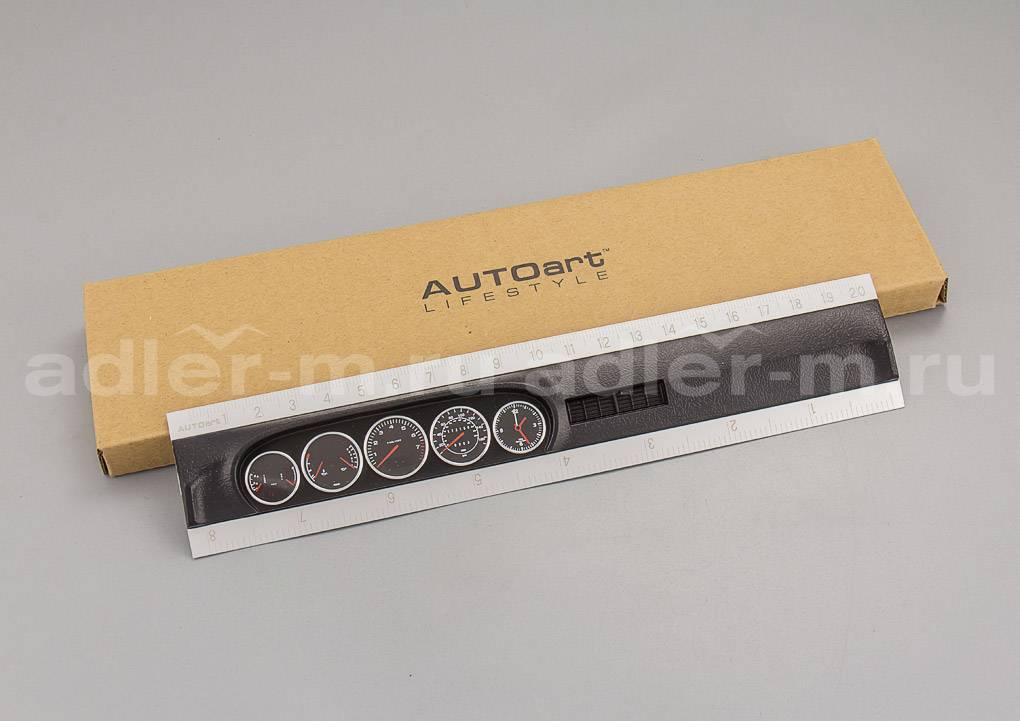AUTOART  Ruler Dashboard 49120