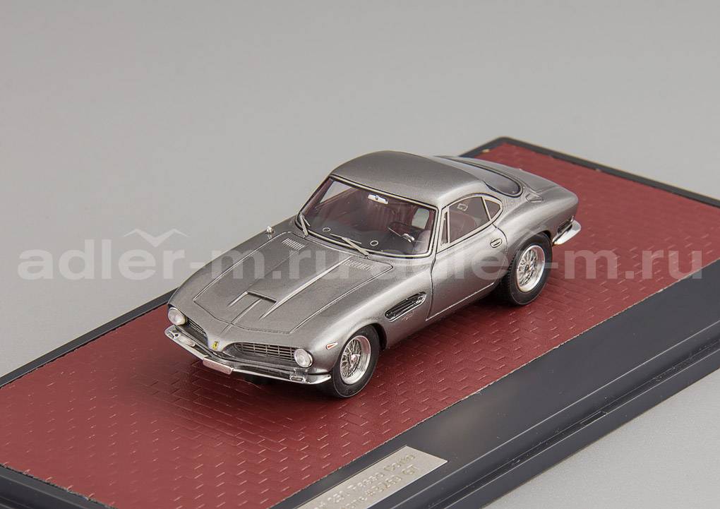 MATRIX 1:43 Ferrari 250GT Berlinetta Passo Corto Lusso Bertone #3269GT 1962 "Sharknose" (silver) MX50604-092