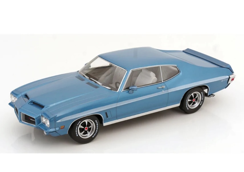 KK SCALE 1:18 Pontiac LeMans GTO - 1972 (blue met.) KKDC181353
