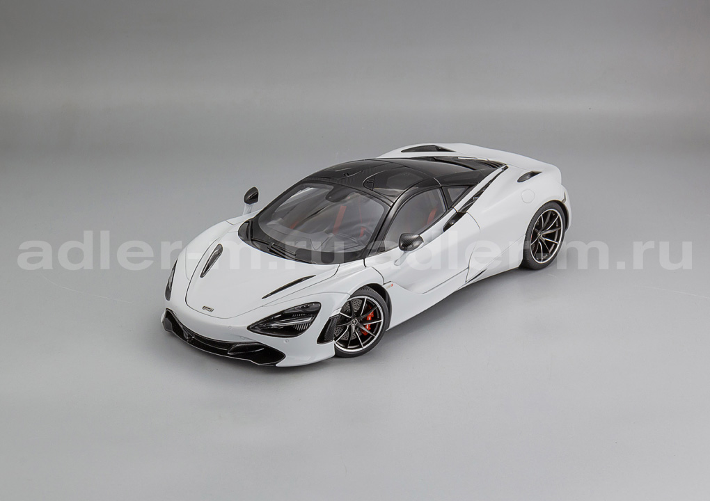 AUTOART 1:18 McLaren 720S (silica white) 76069