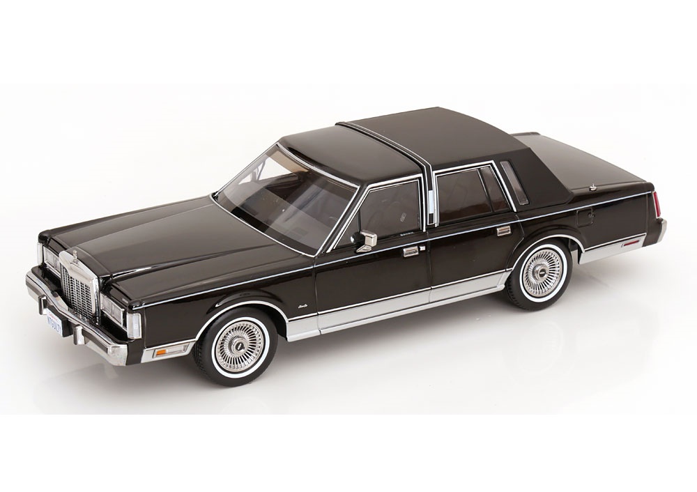 KK SCALE 1:18 Lincoln Town Car - 1985 (из к.ф. "The Lincoln Lawyer") (black) KKDC181781