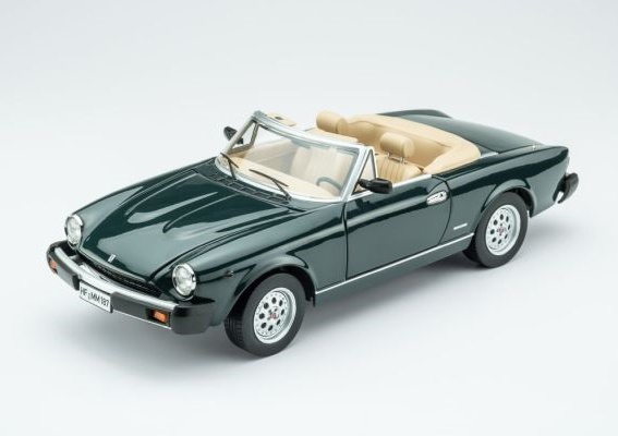 TOURING 1:18 Pininfarina Spidereuropa - 1982 (verde scuro) 18125003
