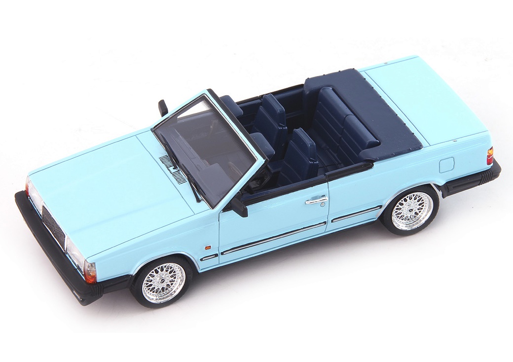 AUTOCULT 1:43 Volvo 760 GLE Mellberg (SWE 1985) (light blue) ATC60135