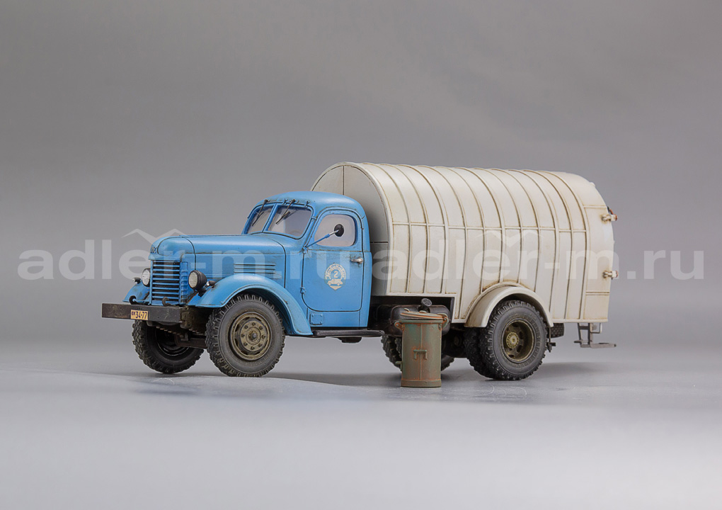 САРЛАБ 1:43 Автомобиль для уборки мусора МВ-20 на шасси 150, 1954г (голубой/серый, со следами экспл.) SL-235-1