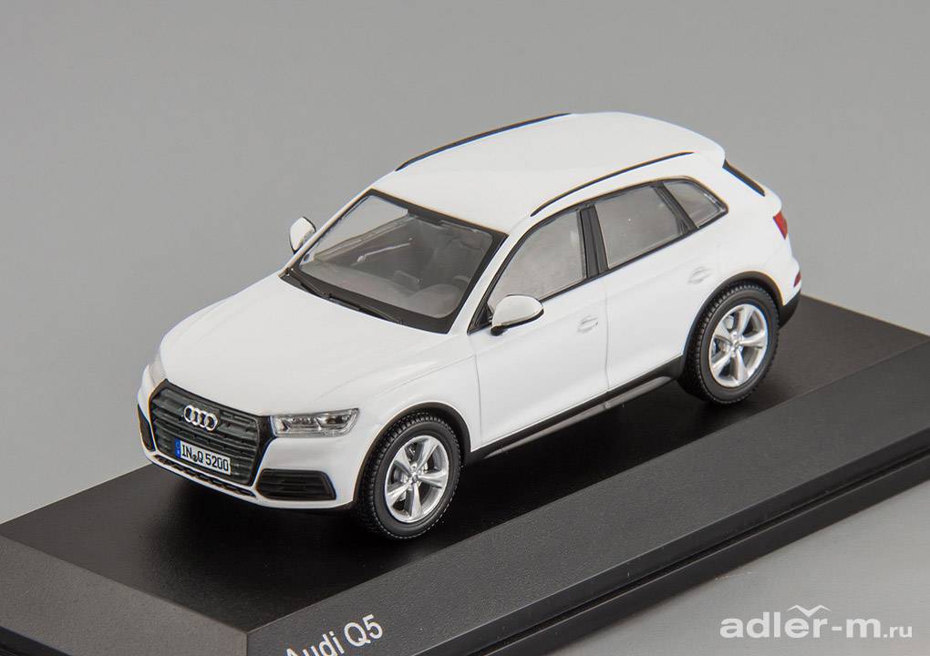 JADI 1:43 Audi Q5 2016 (white) 5011605631