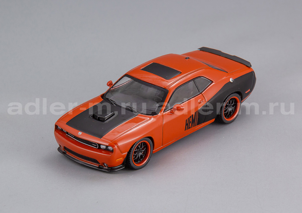 IXO 1:43 Dodge Challenger SRT8 - 2009 (red) CLC597