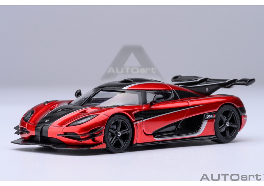 AUTOART 1:64 Koenigsegg One:1 (apple red/carbon fiber/silver stripes) 20040