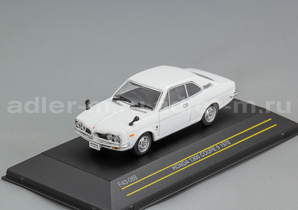FIRST 43 1:43 Honda 1300 Coupe 9 - 1970 (white) F43-088