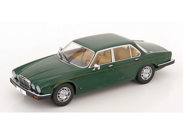 MCG 1:18 Jaguar XJ Series III - 1979 (darkgreen) MCG18175