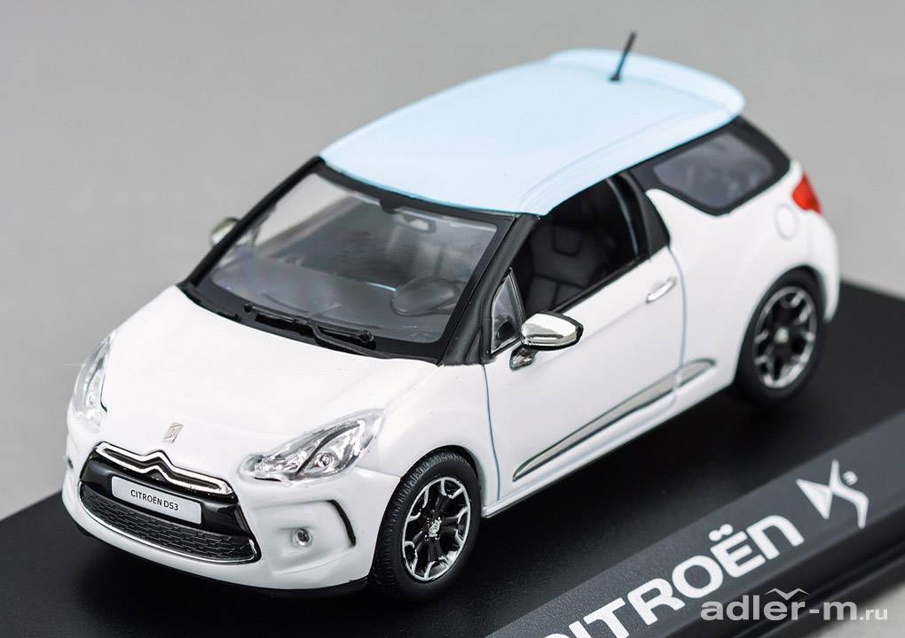 NOREV 1:43 Citroen DS3 2010 (white with blue boticcelli roof) 155280