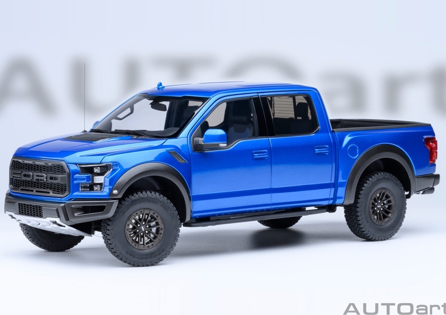AUTOART 1:18 Ford F-150 Raptor Supercrew - 2019 (velocity blue) 72949