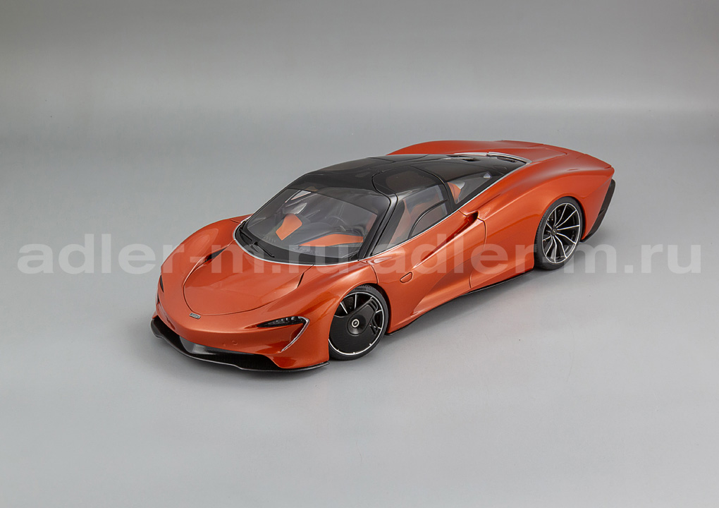 AUTOART 1:18 McLaren Speedtail (volcano orange) 76088