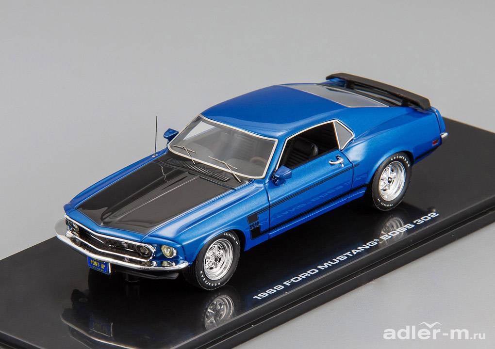 HIGHWAY61 1:43 Ford Mustang Boss 302 1969 (Acapulco blue metallic) 43002