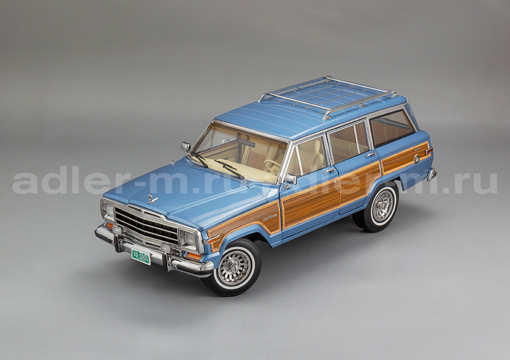 DD-MODELS 1:18 Jeep Grand Wagoneer - 1989 (light blue met / wood) DD00101