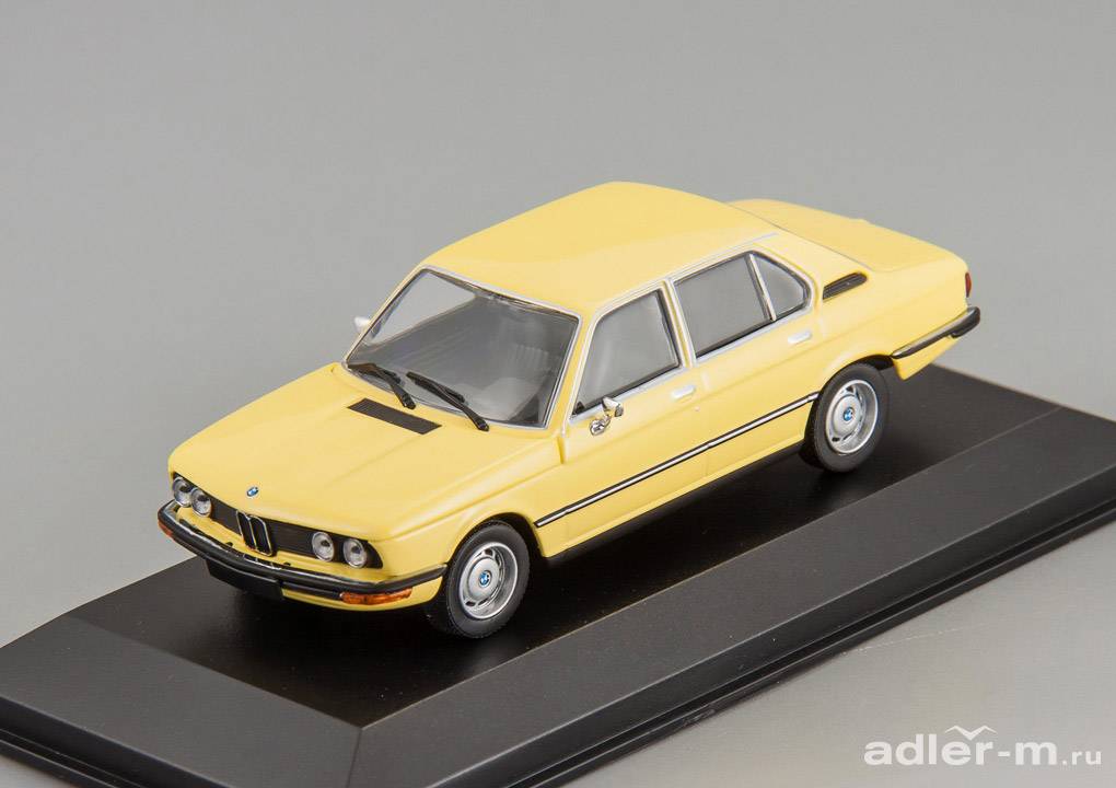 MINICHAMPS (MAXICHAMPS) 1:43 BMW 520 1972 (yellow) 940023001