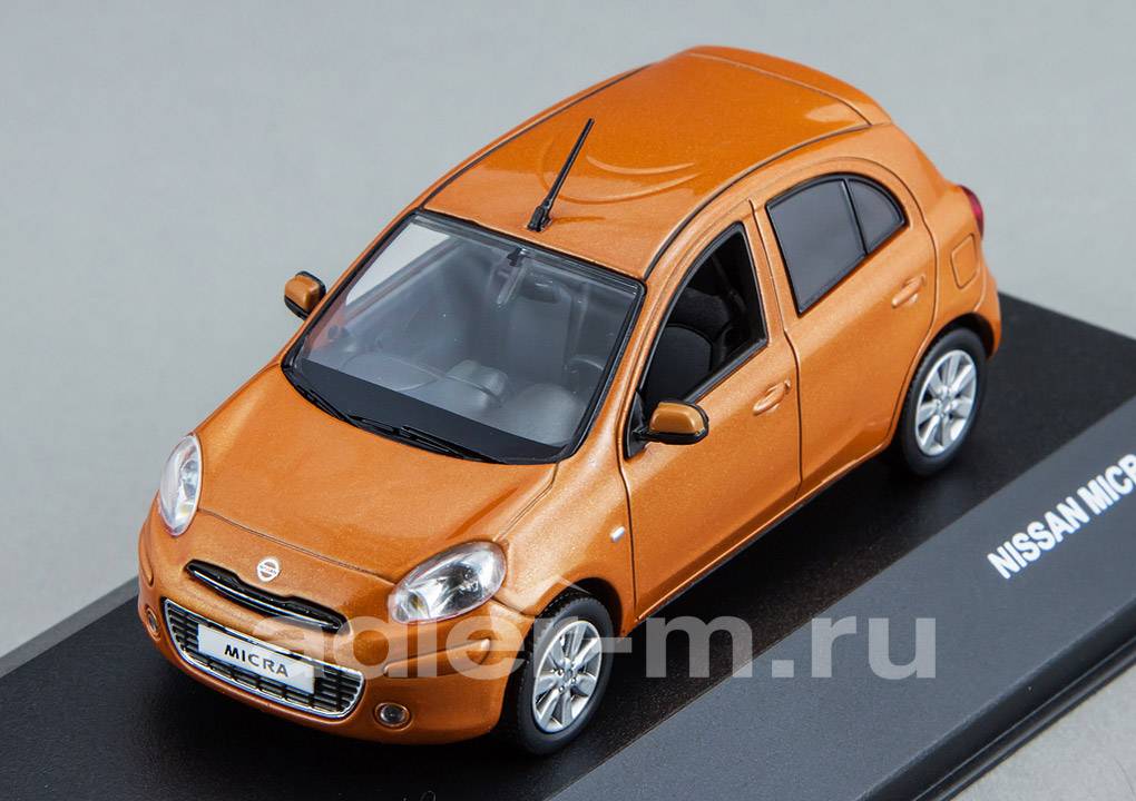 J-COLLECTION 1:43 Nissan Micra 2010 (orange) JC200