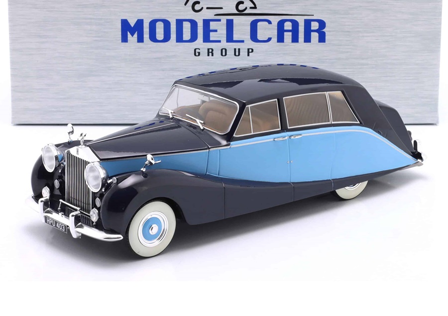 MCG 1:18 Rolls-Royce Silver Wraith Empress by Hooper - 1956 (black / light blue) MCG18051