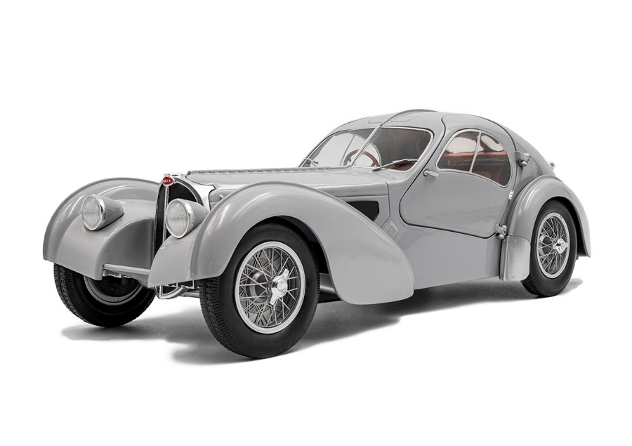 SOLIDO 1:18 Bugatti Typ 57 SC Atlantic (light grey) S1802106