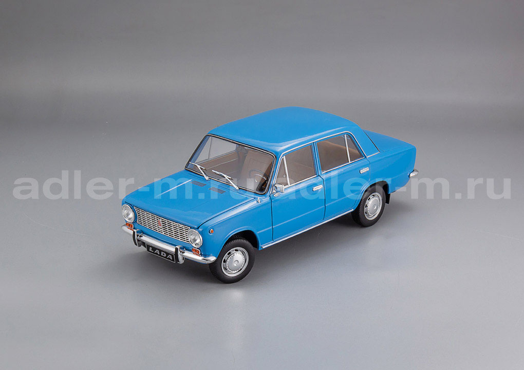 IXO 1:18 Советский автомобиль 2101 (1200) 1971 г. (Голубой) 18CMC204