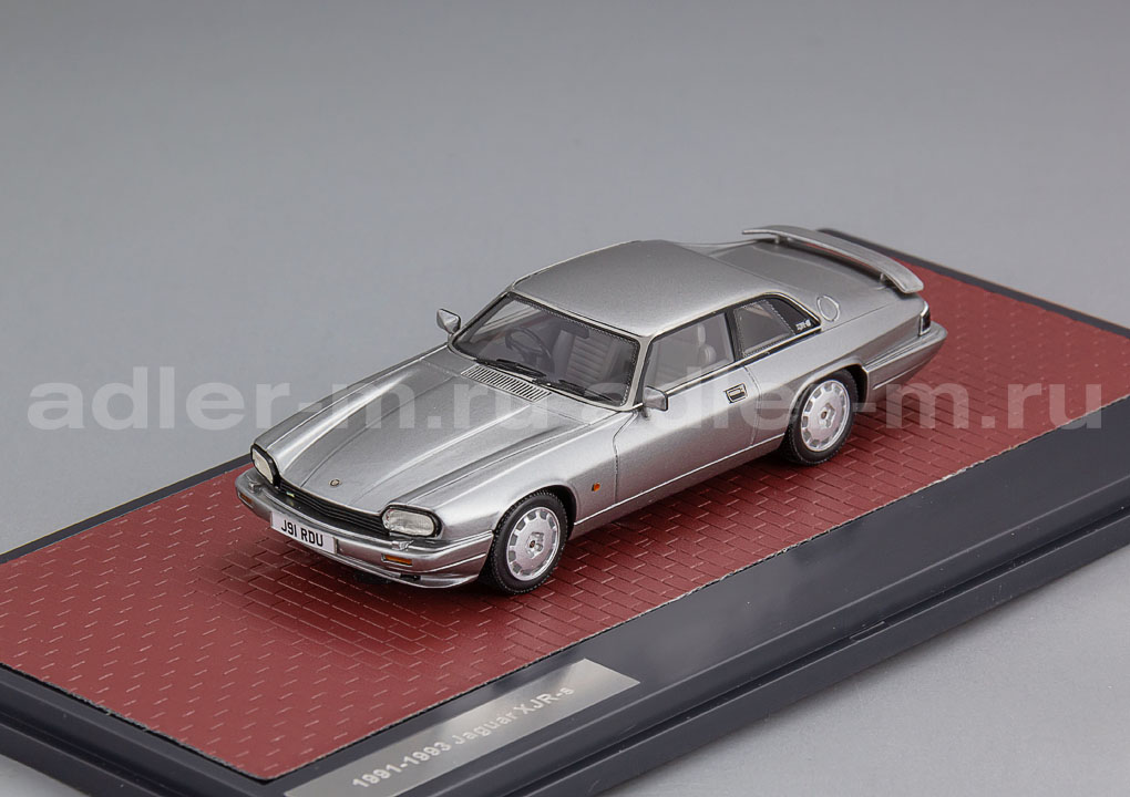 MATRIX 1:43 Jaguar XJR-s -1991-1993 (silver) MX41001-243
