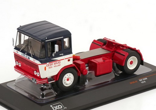 IXO 1:43 DAF 2600 "Gebr. Maas" - 1970 (blue/ white / red) TR195