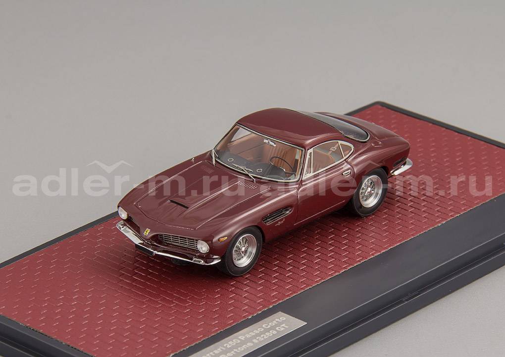 MATRIX 1:43 Ferrari 250GT Berlinetta Passo Corto Lusso Bertone #3269GT "Sharknose" 1962 (maroon) MX50604-093